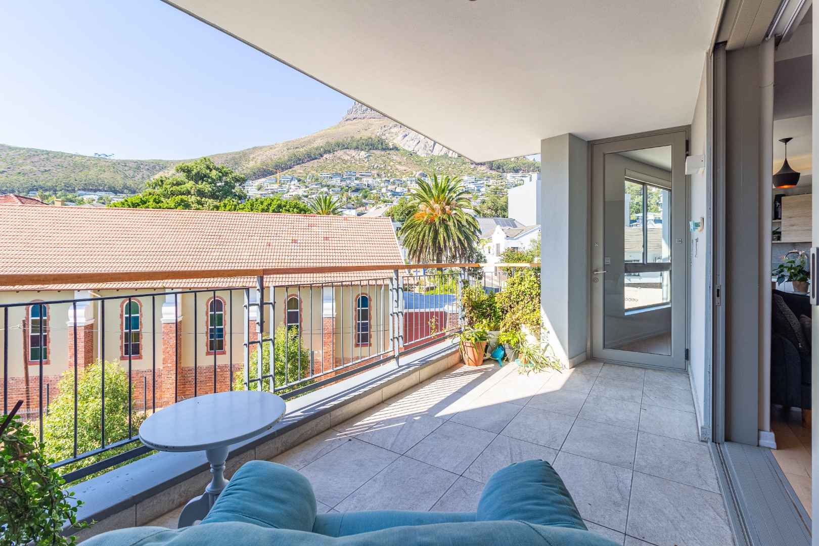 1 Bedroom Property for Sale in Sea Point Western Cape